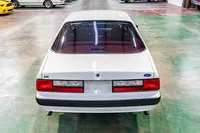 3_1991-Ford-Mustang-Oxford White-107446--36.jpg